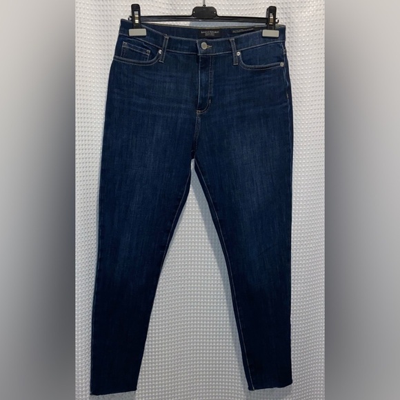 Women’s BANANA‎ REPUBLIC dark wash premium denim mid-rise skinny Jeans size 29 - Picture 2 of 15